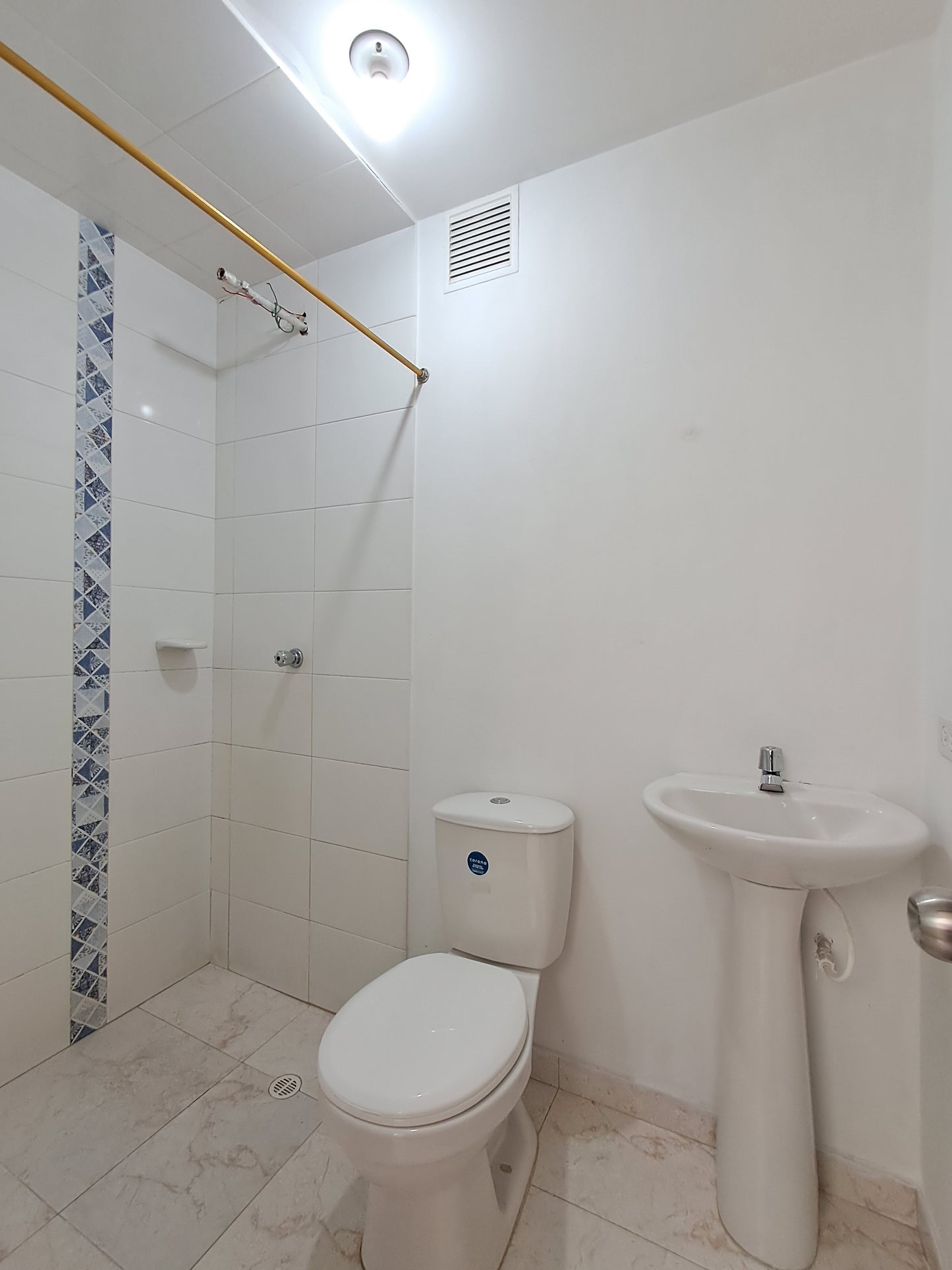 ARRIENDO APARTAESTUDIO EN CIUDAD JARDIN
