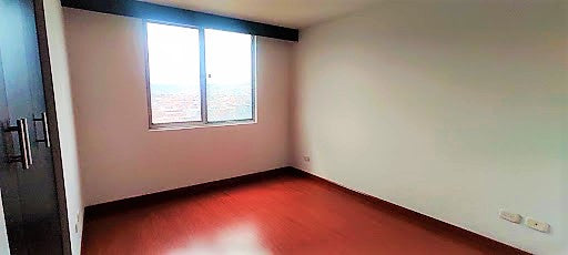 233-887 Maravilloso apartamento en venta en Acuario