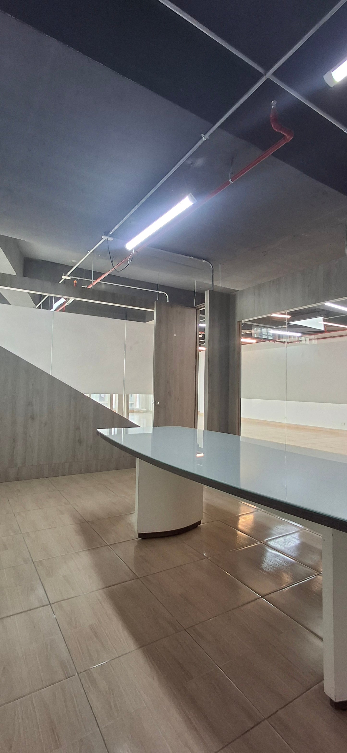 Oficina en Arriendo Centro Empresarial Maz