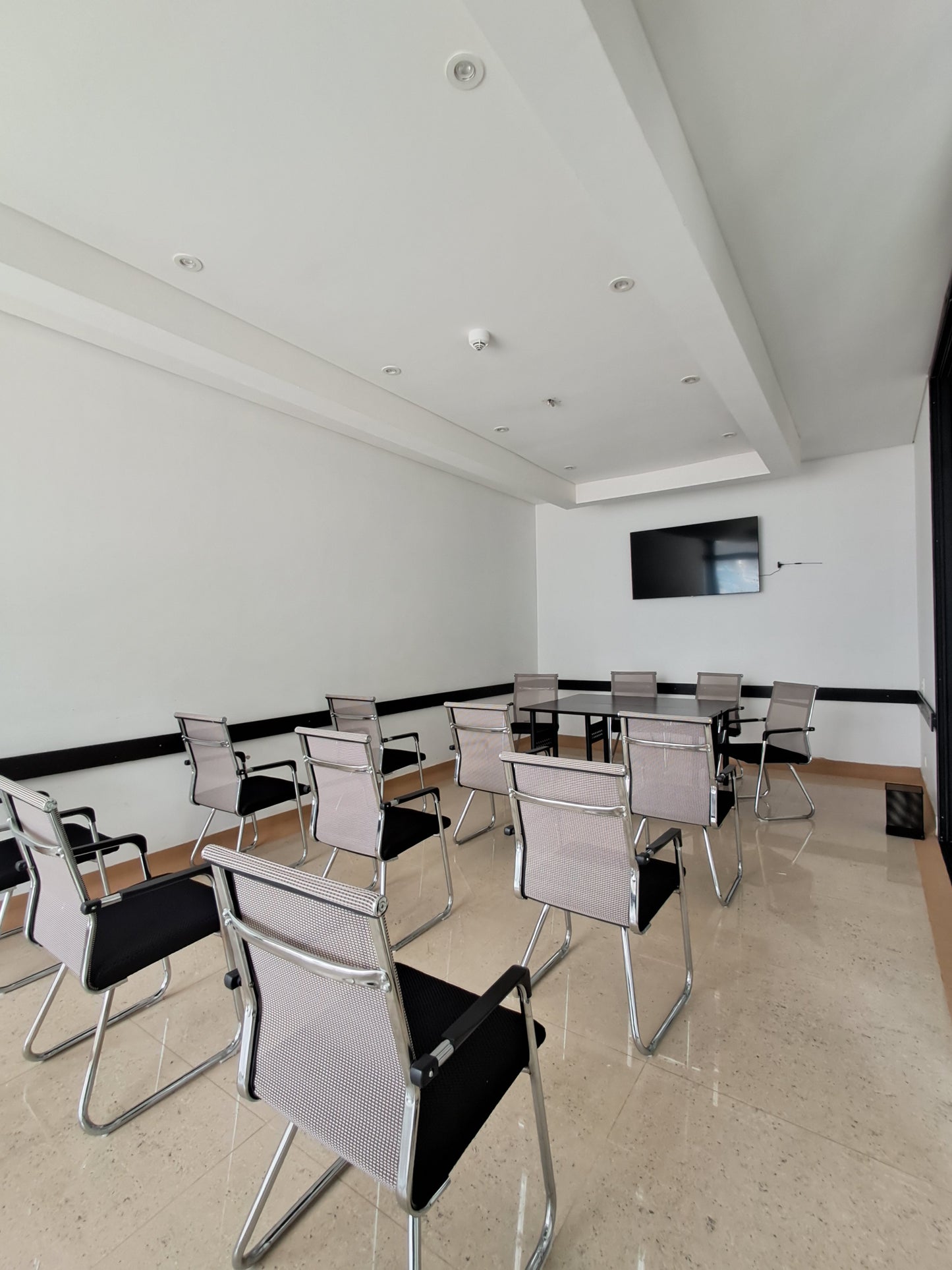 Hermosa Oficina En Arriendo En El Chico