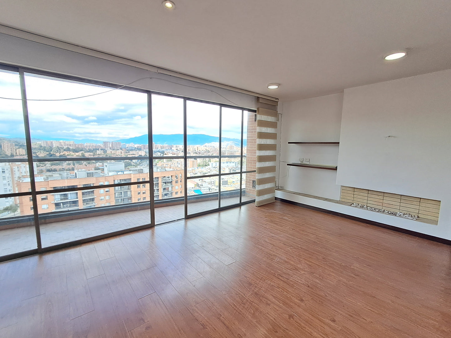 Precioso Apartamento En Arriendo En Ciudad Jardin