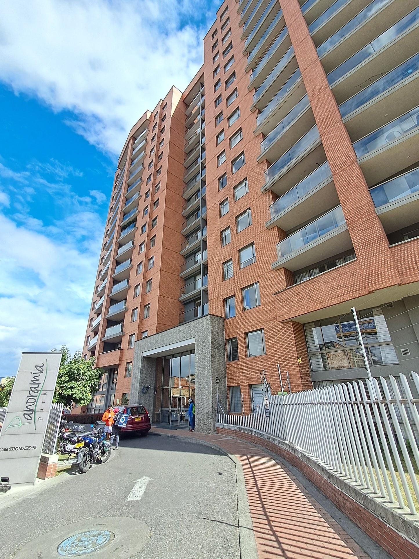 Precioso Apartamento En Arriendo En Ciudad Jardin