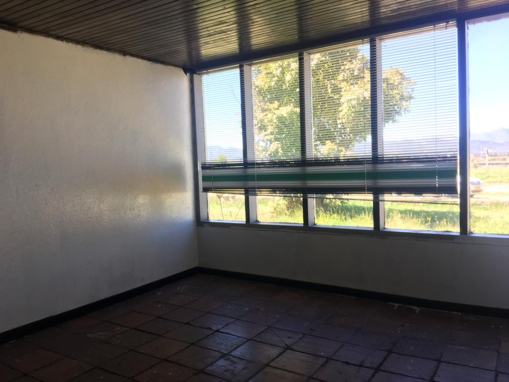 233-913 Arriendo Bodega Vía Sopo