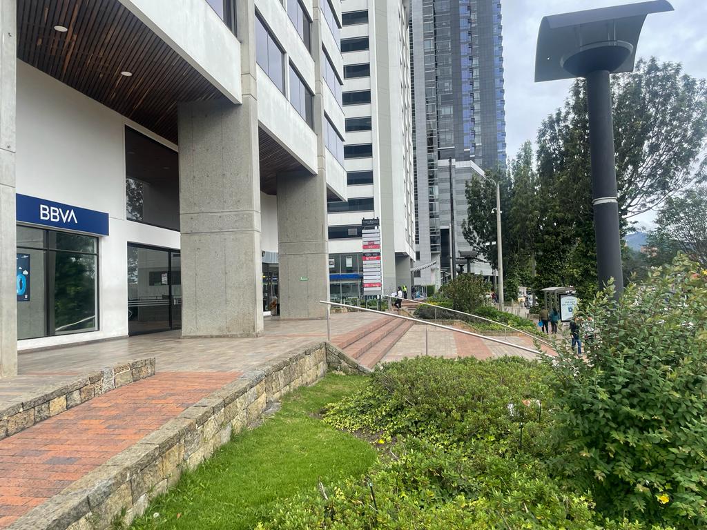 233-915 Arriendo Local Barrancas