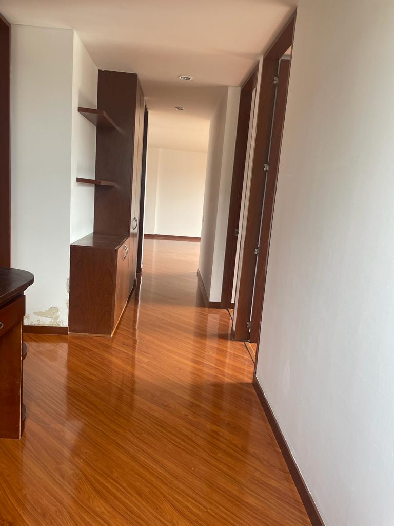 233-888 Espectacular apartamento en venta en San Prieto II
