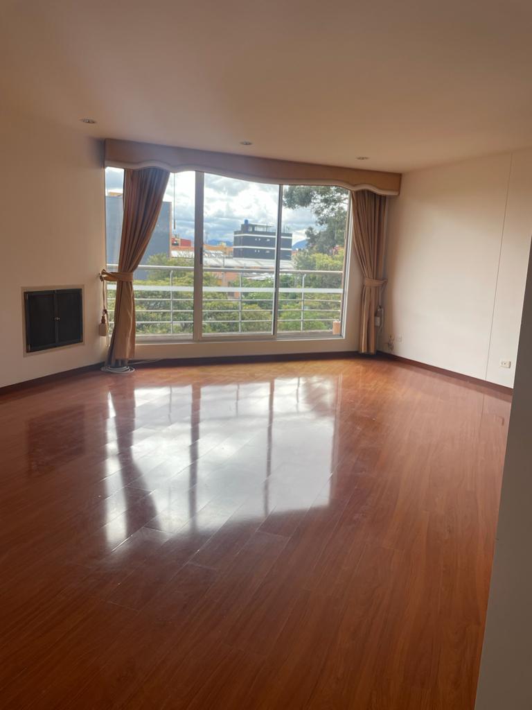 233-888 Espectacular apartamento en arriendo en San Prieto II