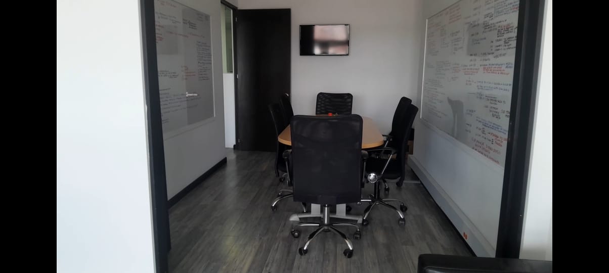 Oficina en Venta en Torre Krystal North Point