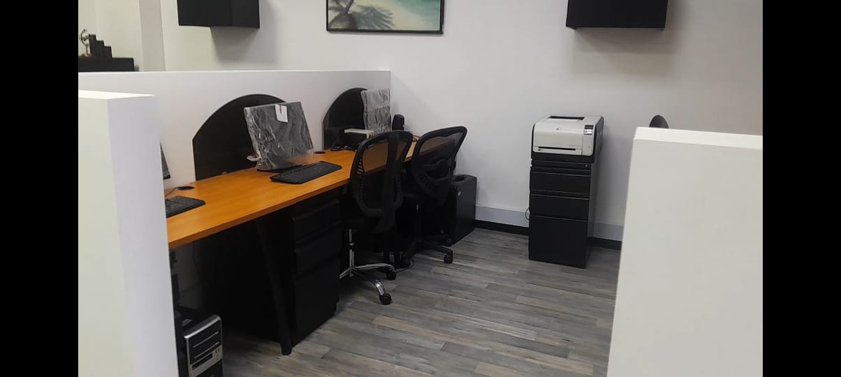 Oficina en Venta en Torre Krystal North Point