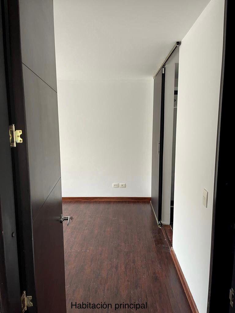 233-924 Espectacular apartamento en venta en Cedritos