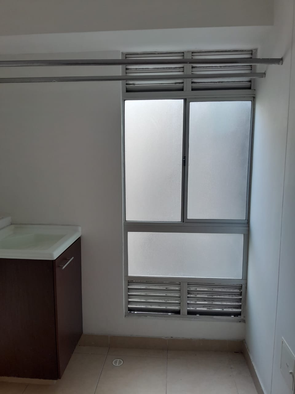 233-159 Apartamento en arriendo en Alameda