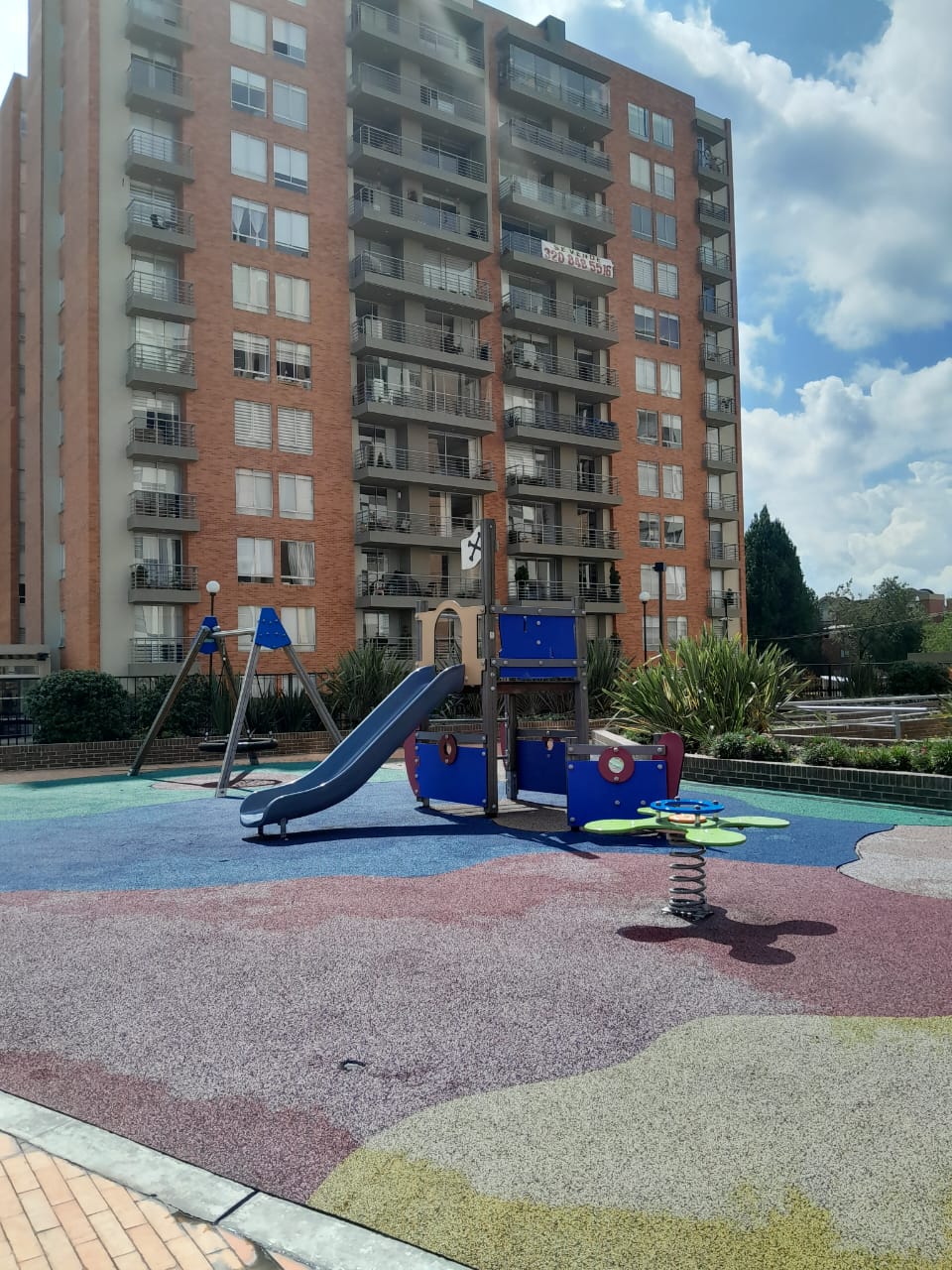 233-509 Maravilloso apartamento en venta en Colina Campestre