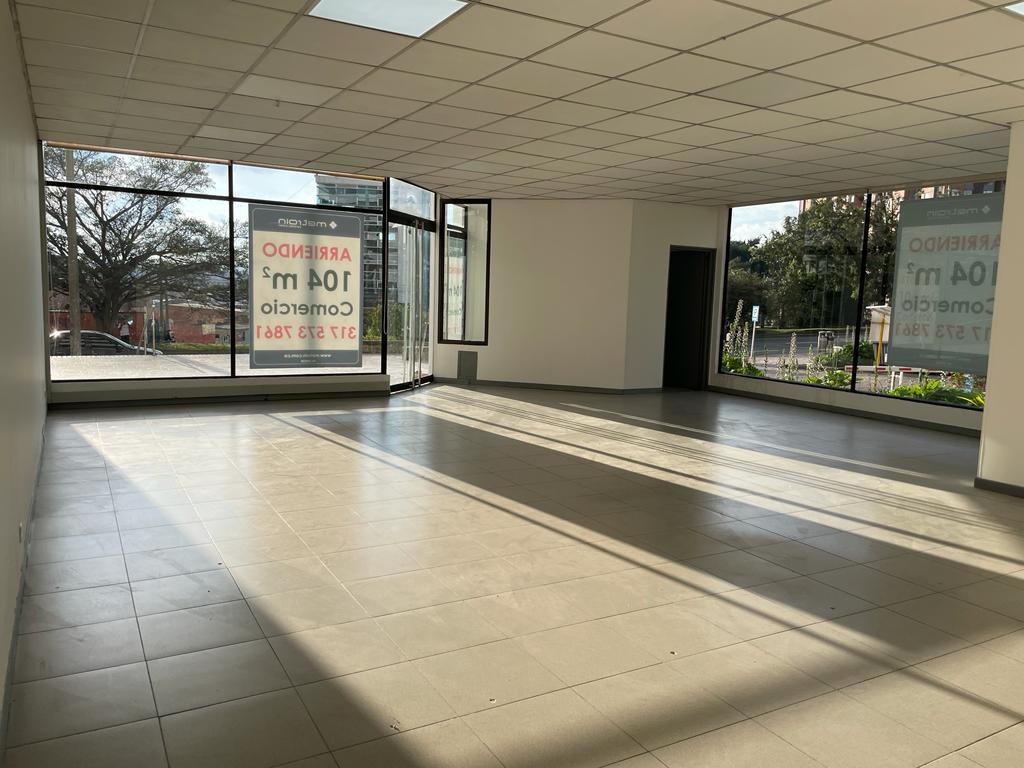 VENTA LOCAL NORTH POINT 104 m2