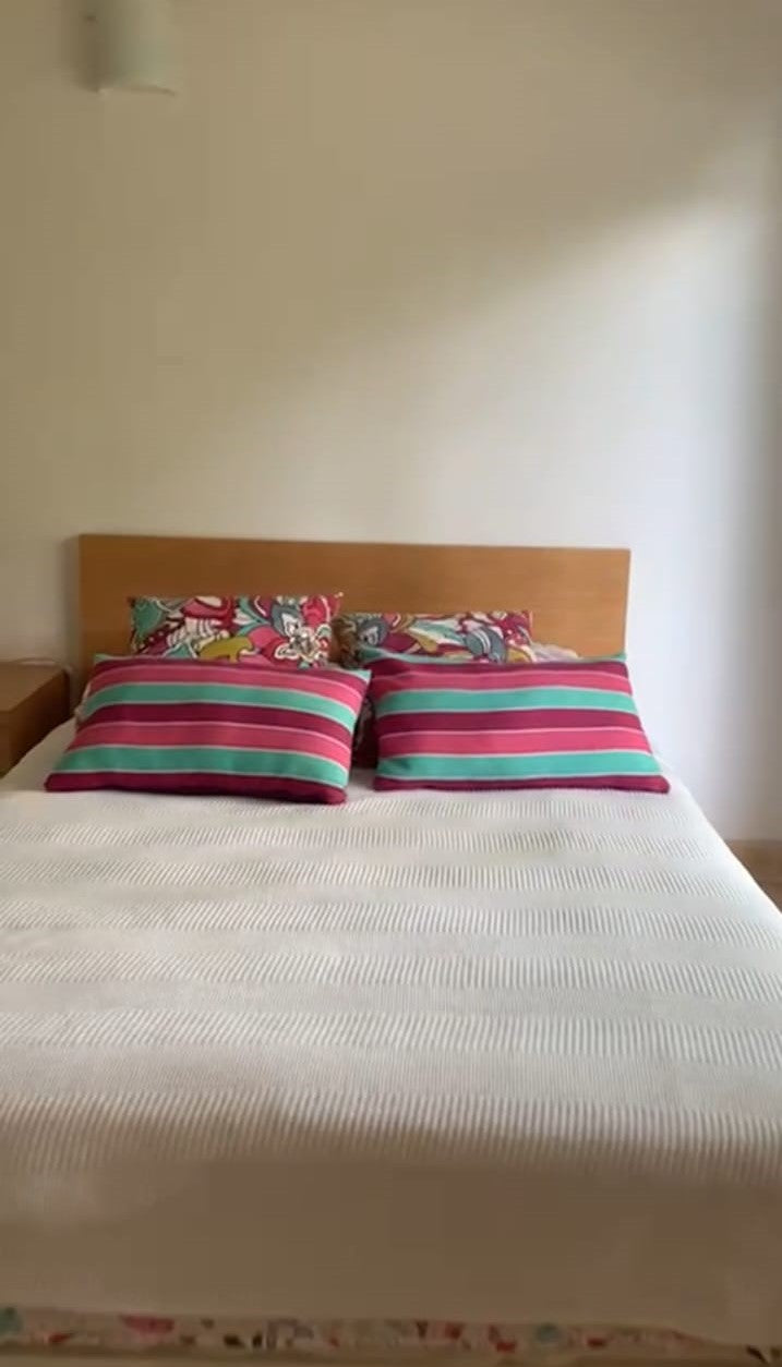 VENDO CASA CAMPESTRE HERMOSA EN LA MESA / 233-947