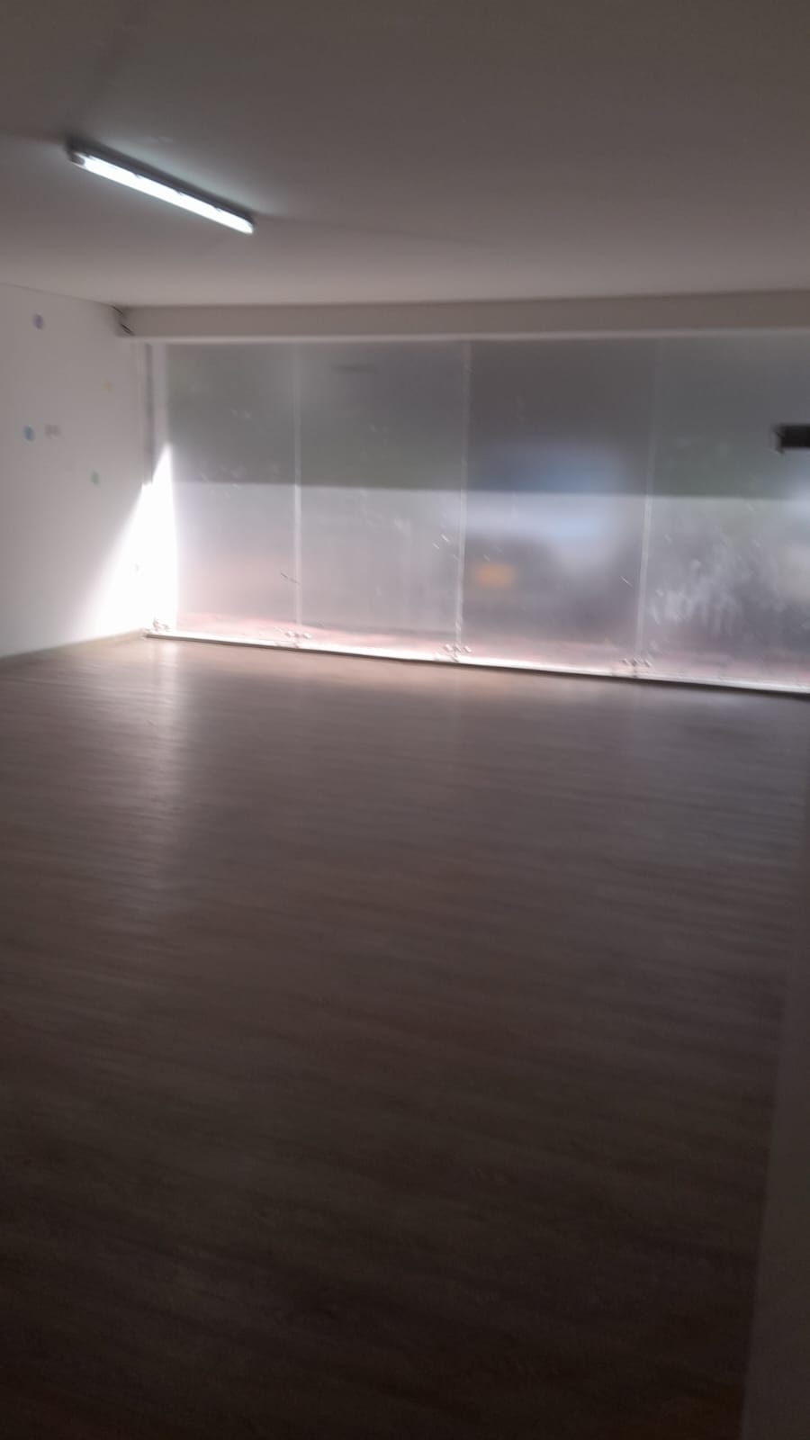 Vendo casa comercial con oficinas