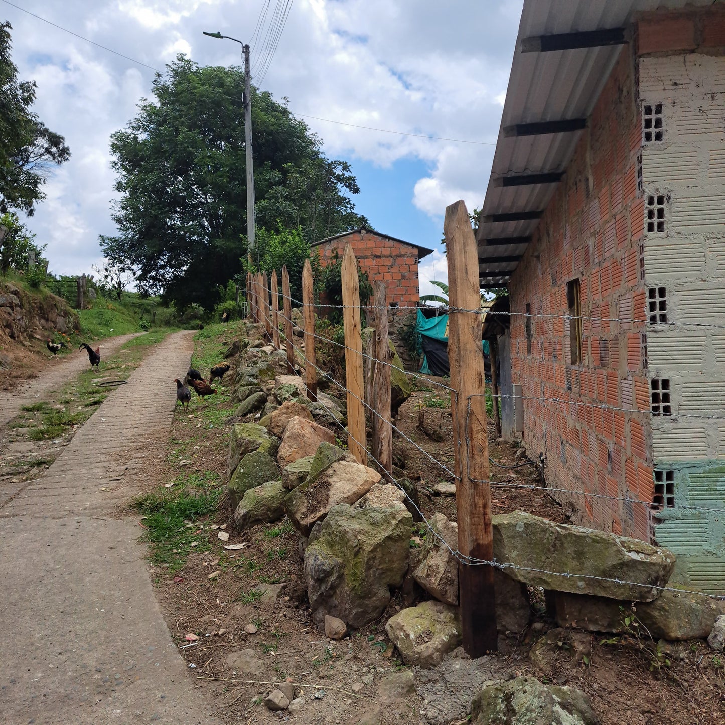 LINDA CASA LOTE EN VENTA FUSAGASUGA