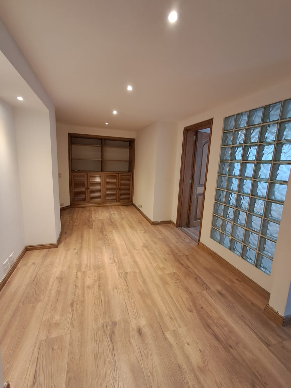 Lindo Local En Arriendo En Unicentro