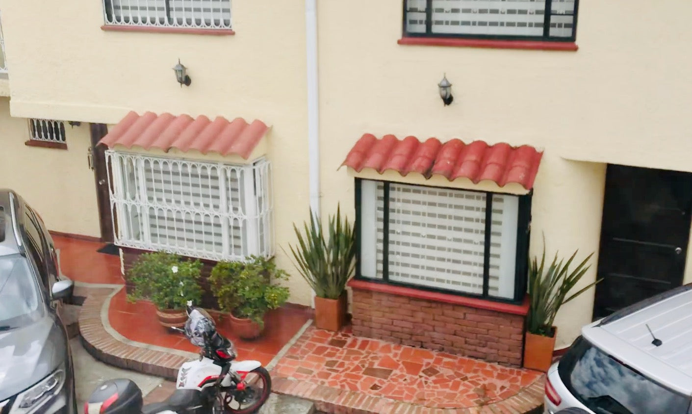 233-904 Casa en arriendo en Villa Magdala