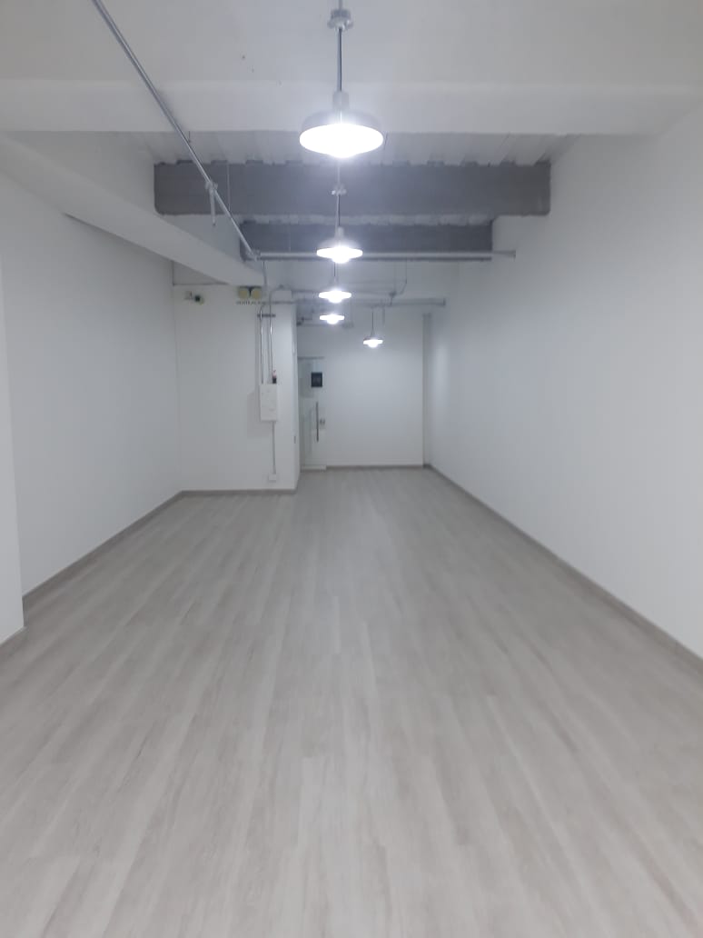 Grandiosa Oficina en venta en North Point De 67 m2