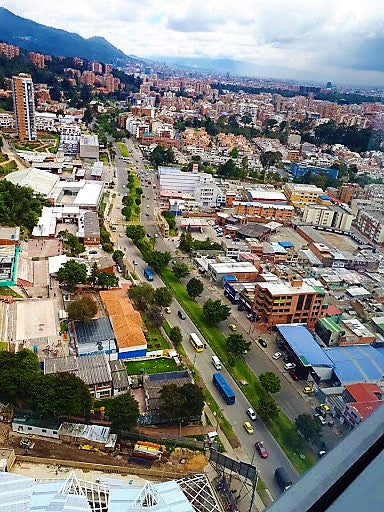 Arriendo oficina magnifica en North Point / 233-593