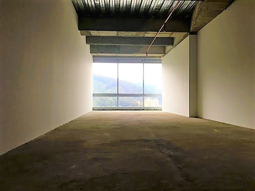 Arriendo oficina magnifica en North Point / 233-593