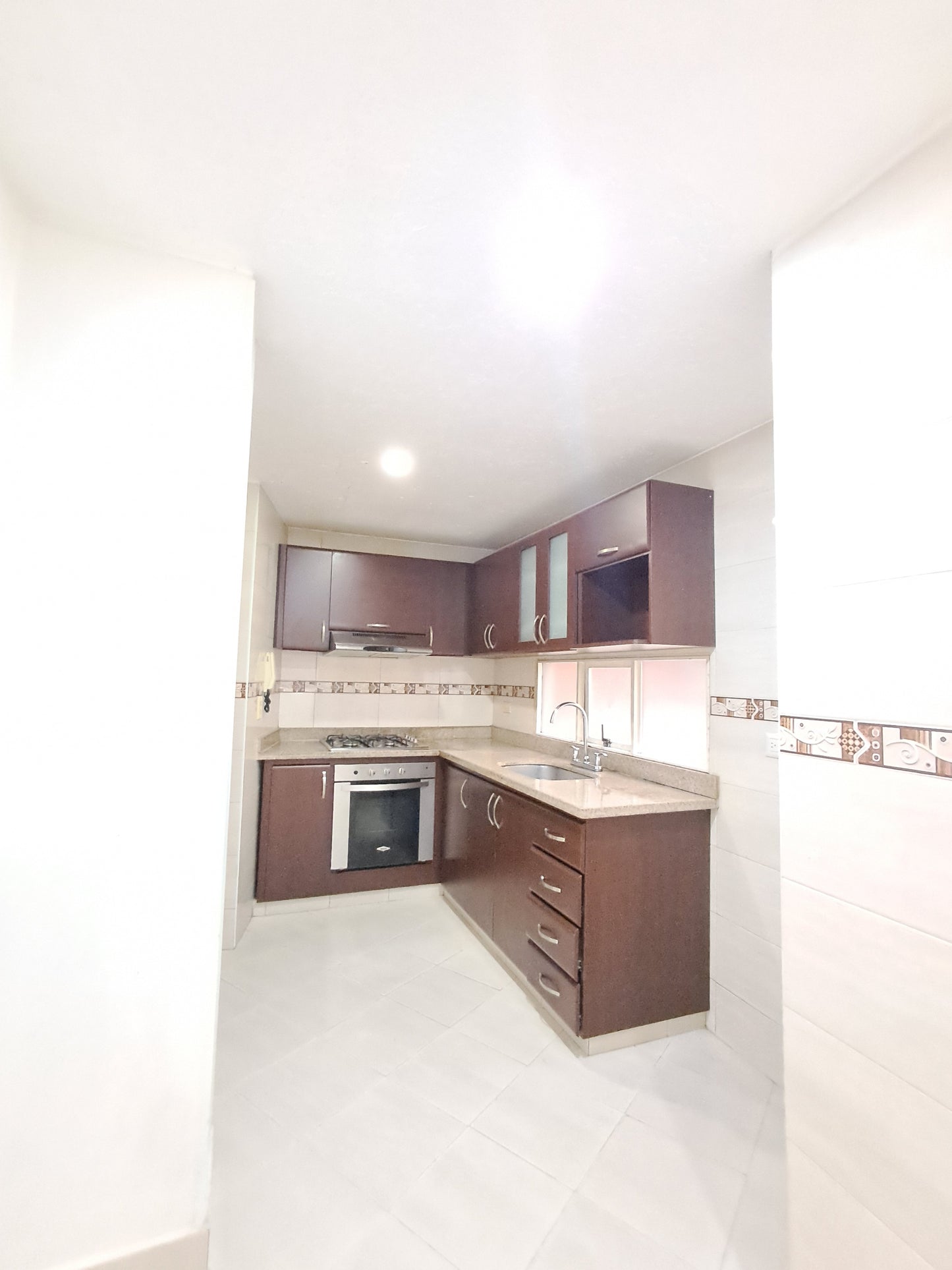 Hermoso apartamento en arriendo en la castellana