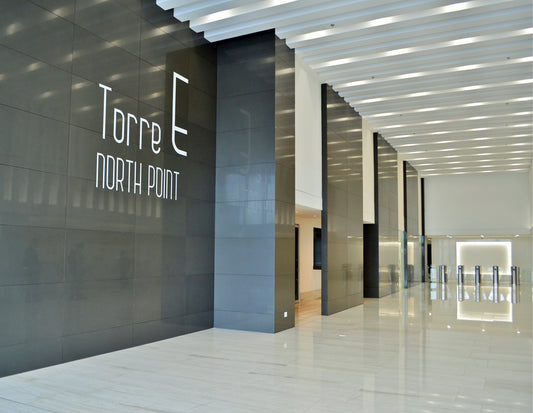 Grandiosa Oficina en arriendo en North Point