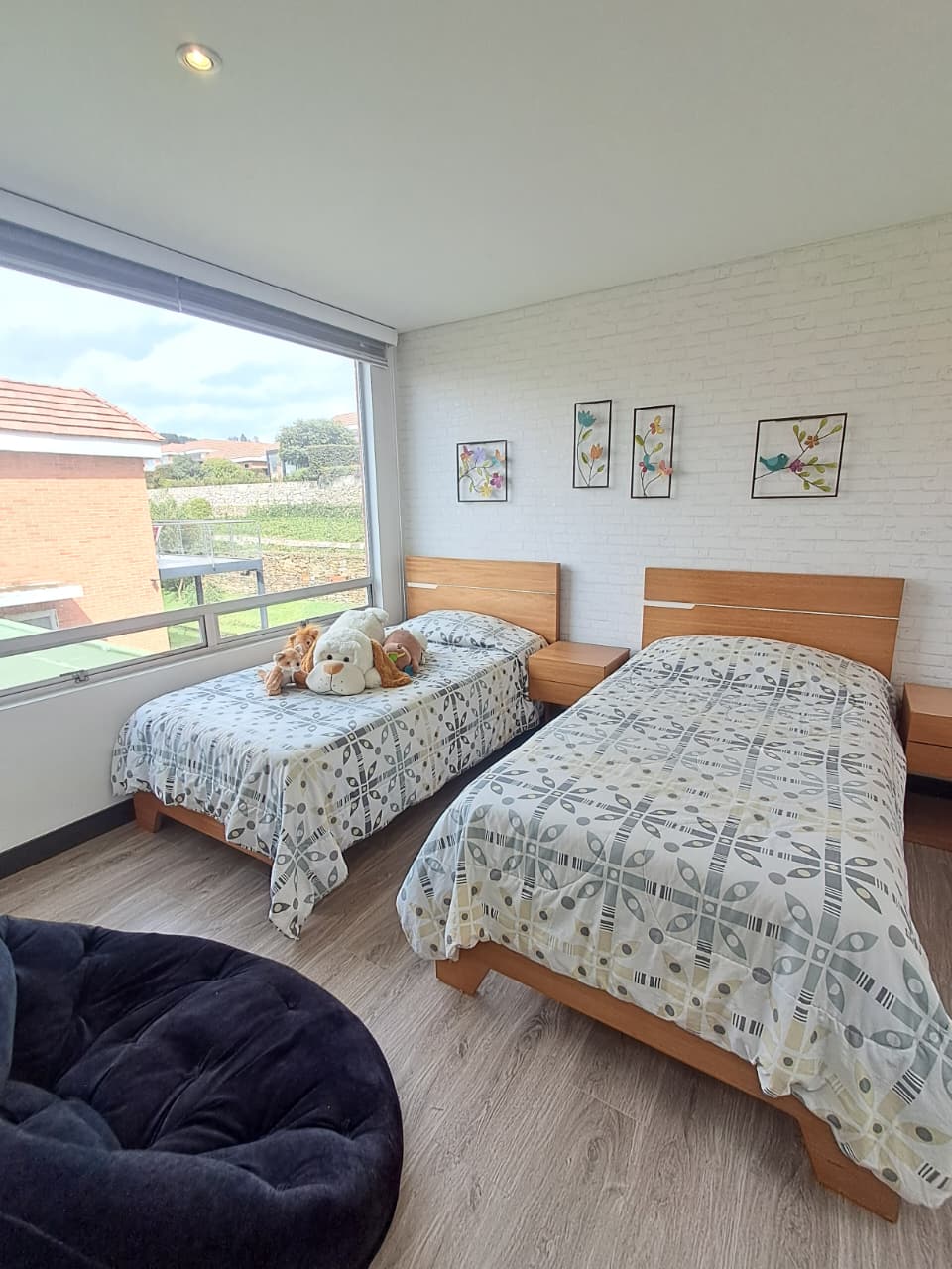 Luminosa Y Amplia Casa En Venta En Cajicá