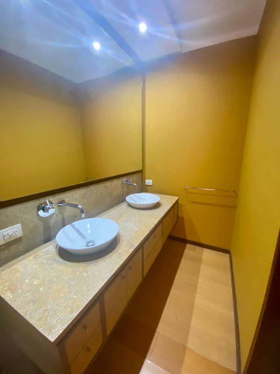 Hermoso Apartamento Duplex En El Chico