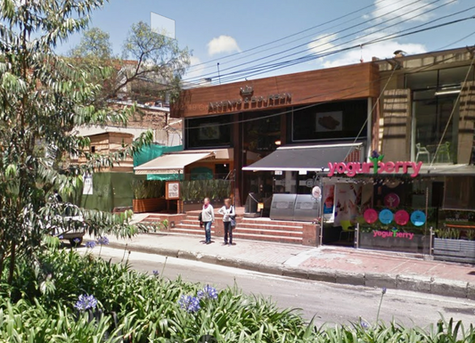 Hermoso Local En Arriendo En Zona T