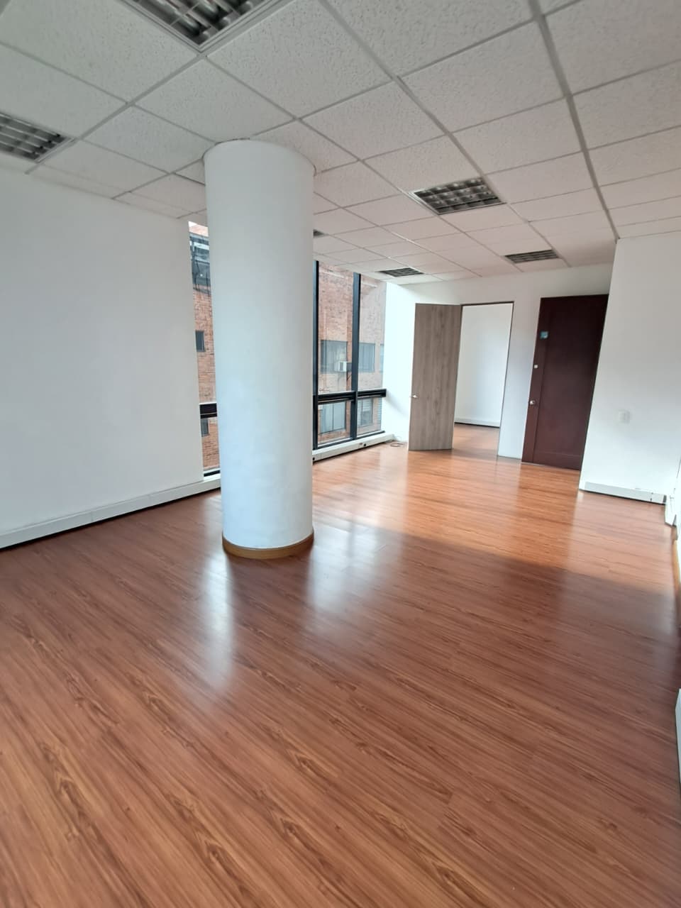 Amplia y Acogedora Oficina En Arriendo En El Chico