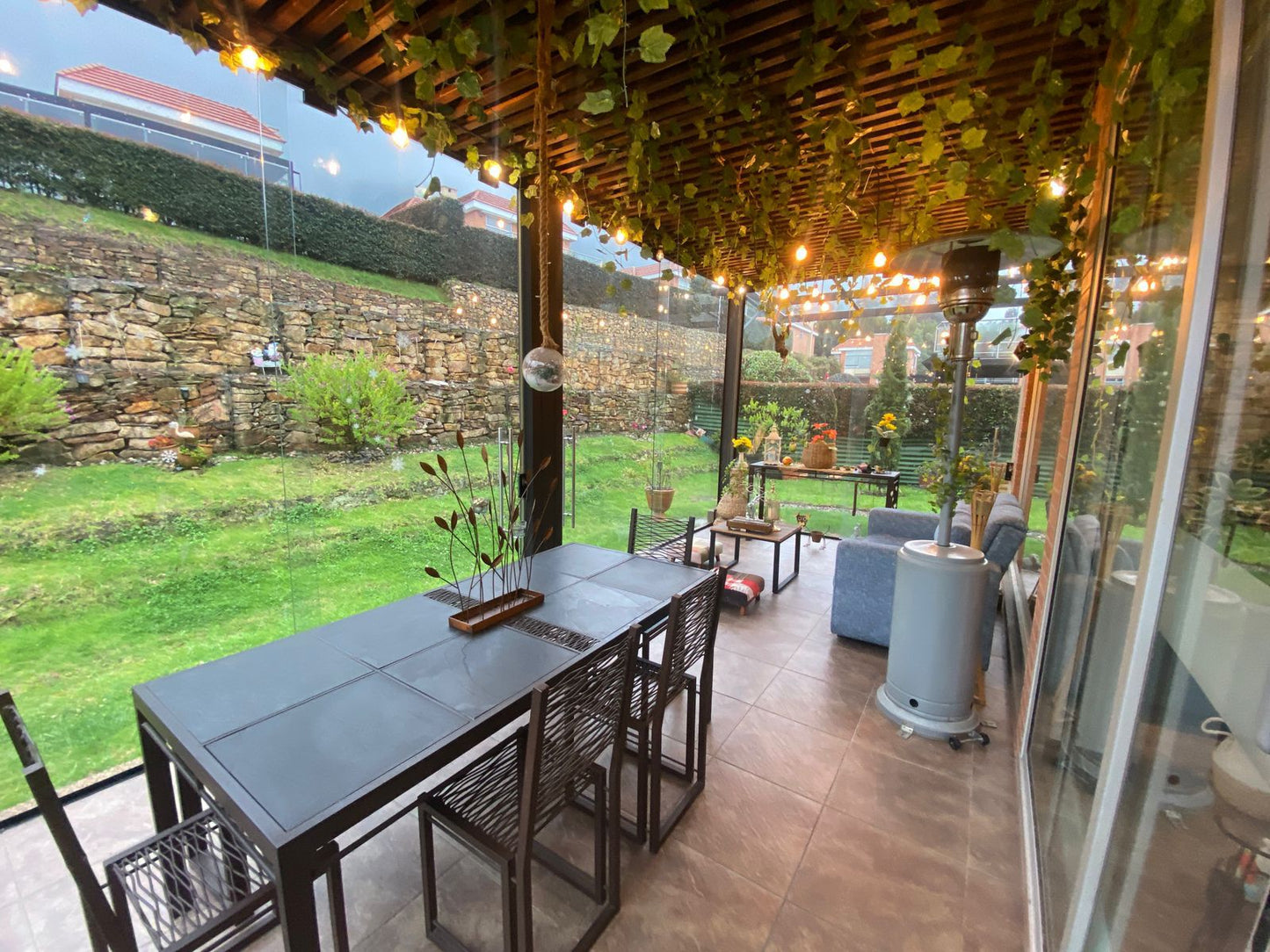 Luminosa Y Amplia Casa En Venta En Cajicá