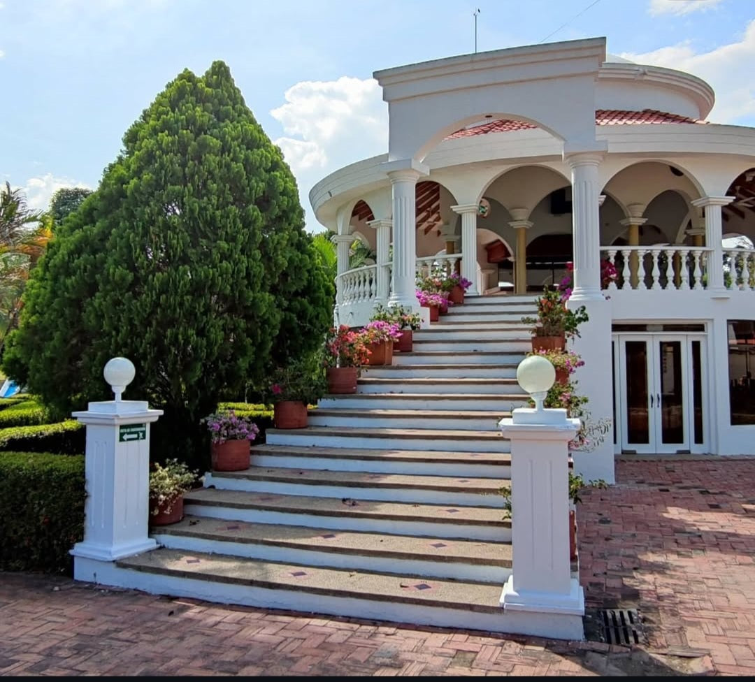 Espectacular Casa En Venta En Carmen De Apicala
