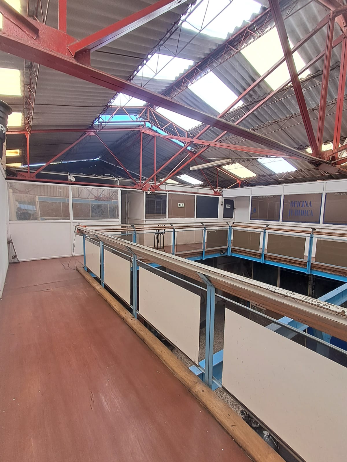 Hermosa Bodega En Arriendo En El Ricaurte