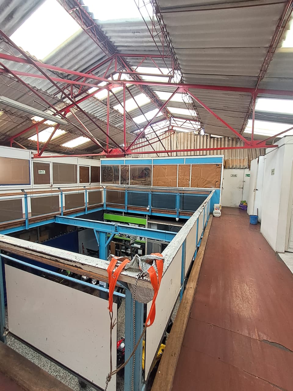 Hermosa Bodega En Arriendo En El Ricaurte