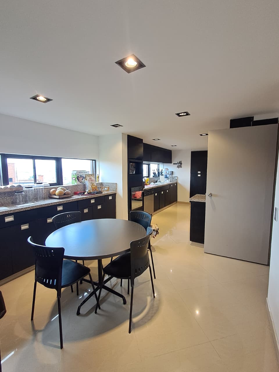 Espectacular Apartamento En Arriendo En Chico Alto