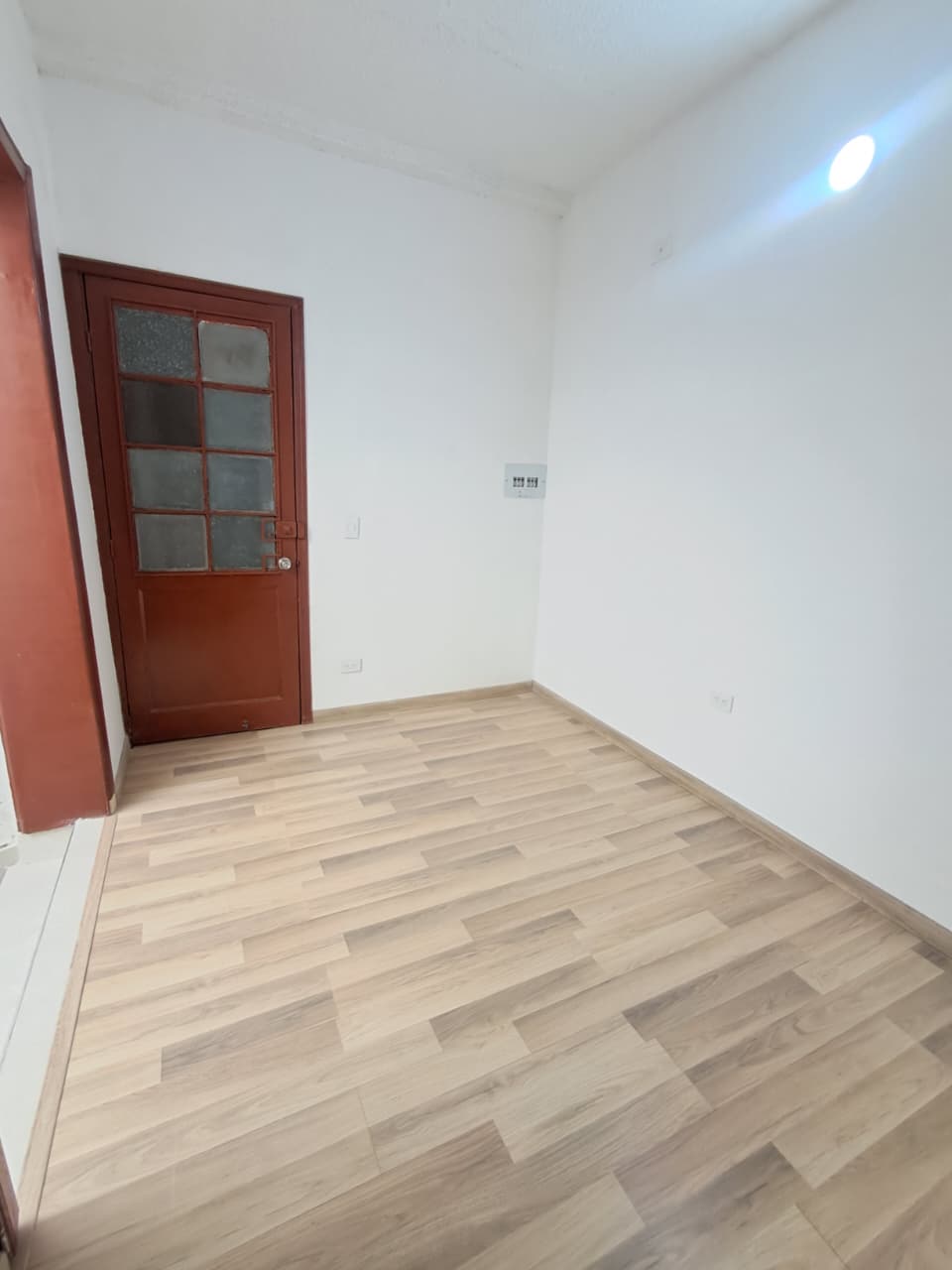 Oportunidad de Inversión Estratégica en Chapinero Casa Rentable de 3 Pisos