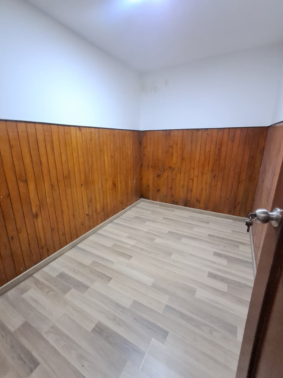 Oportunidad de Inversión Estratégica en Chapinero Casa Rentable de 3 Pisos