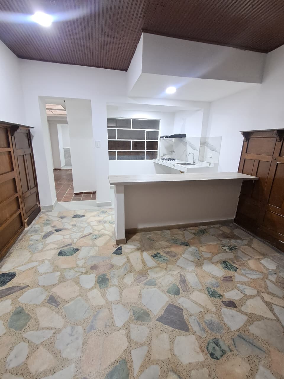 Oportunidad de Inversión Estratégica en Chapinero Casa Rentable de 3 Pisos