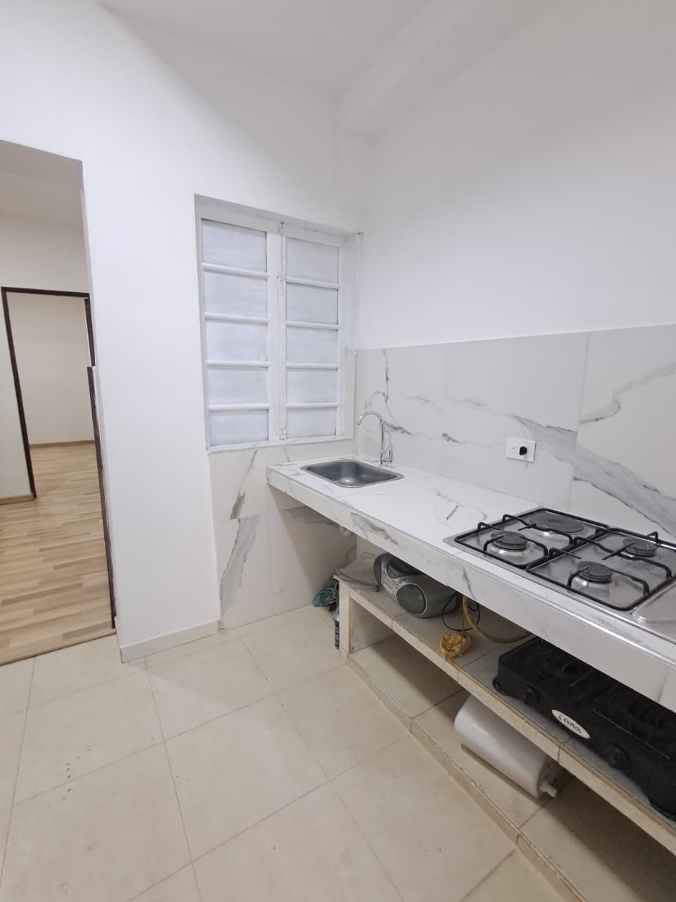 Oportunidad de Inversión Estratégica en Chapinero Casa Rentable de 3 Pisos