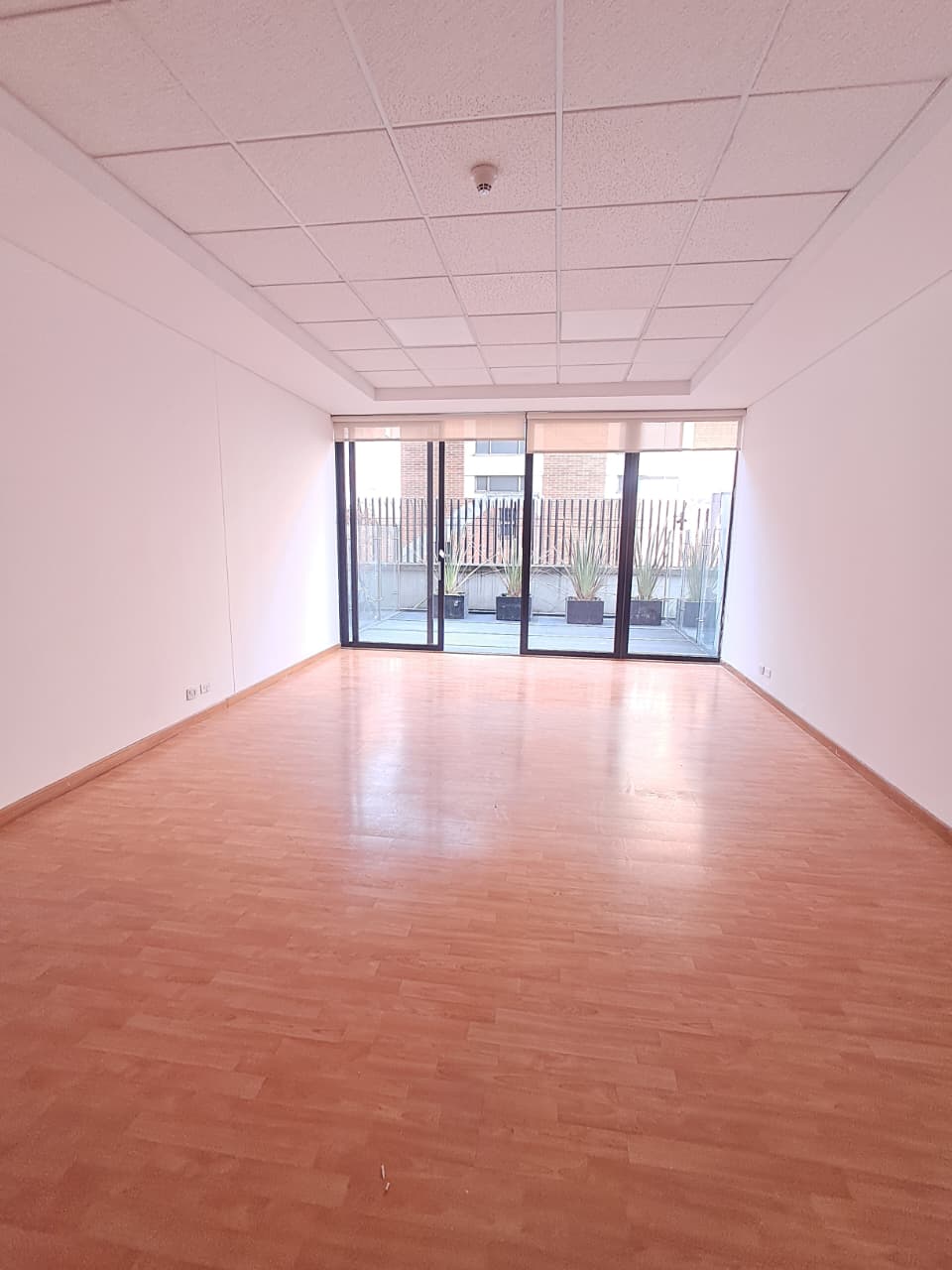 Acogedora Oficina En Arriendo En Santa Bibiana