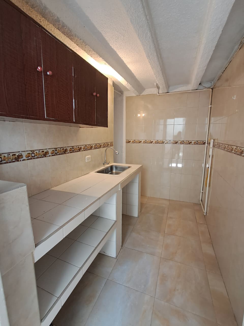 PRECIOSA CASA EN ENGATIVA