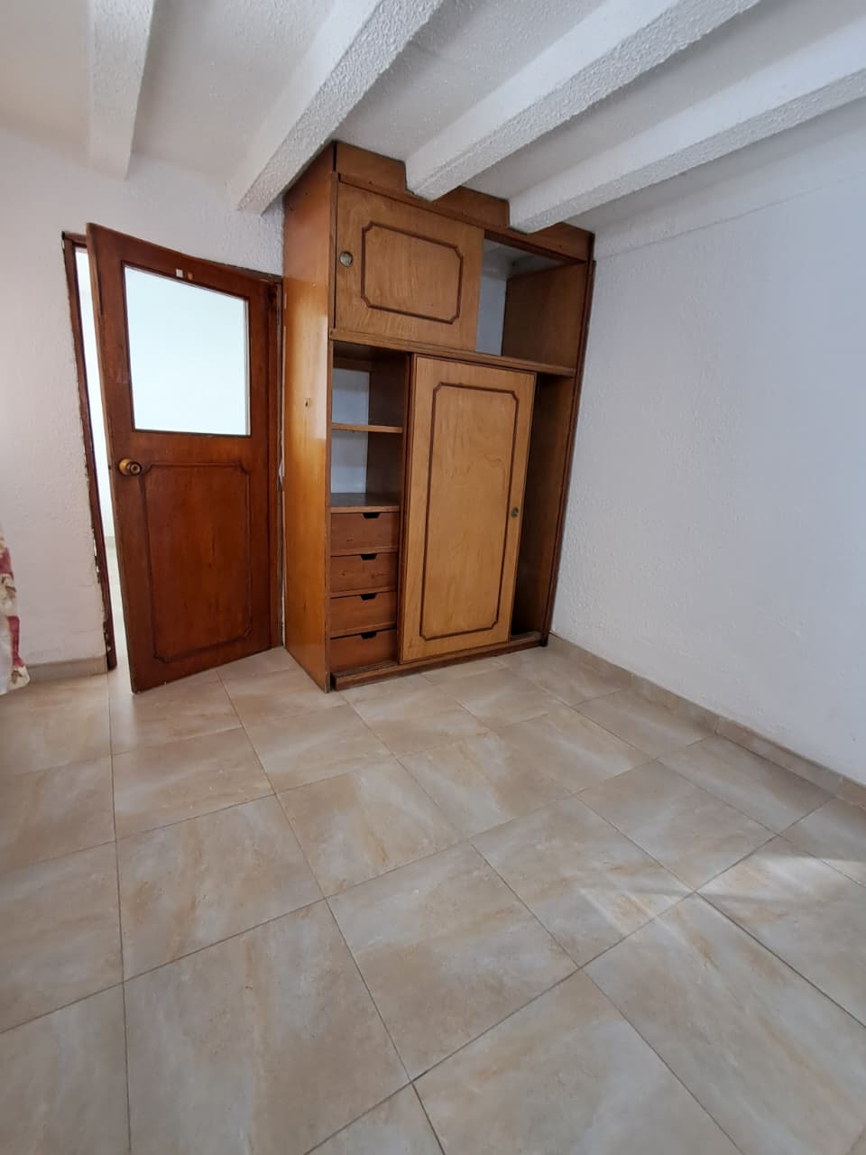 PRECIOSA CASA EN ENGATIVA