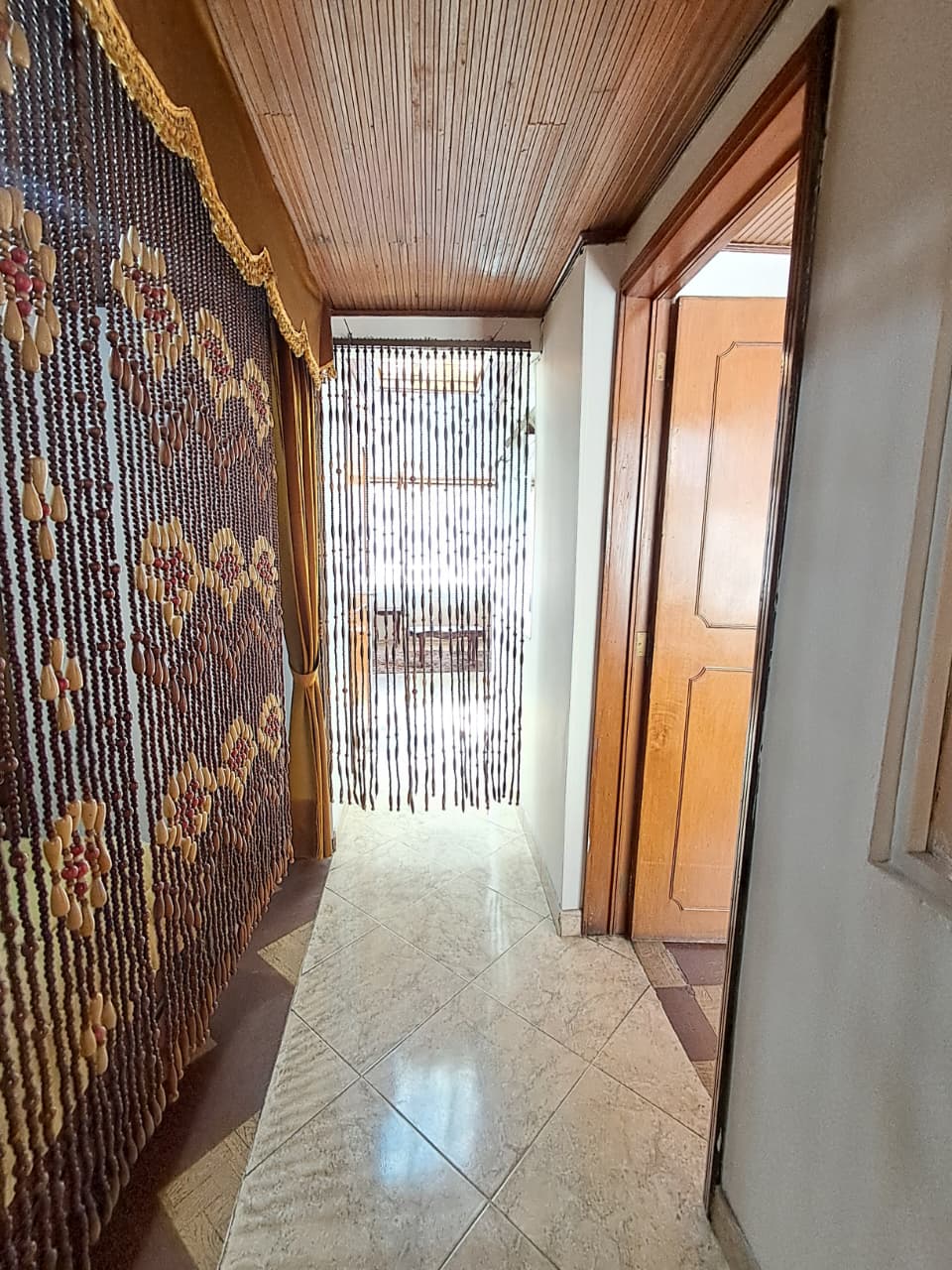 PRECIOSA CASA EN ENGATIVA