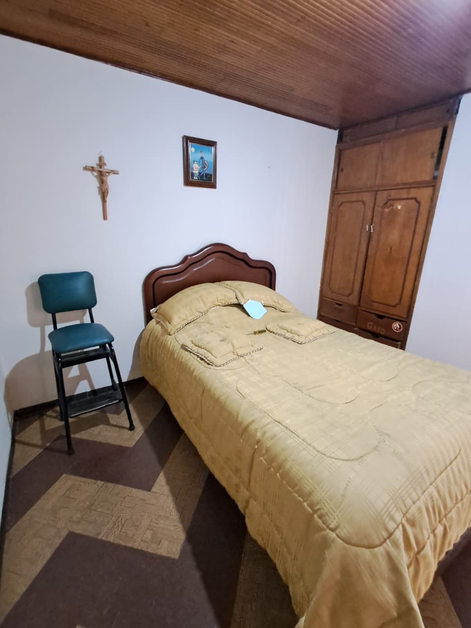 PRECIOSA CASA EN ENGATIVA