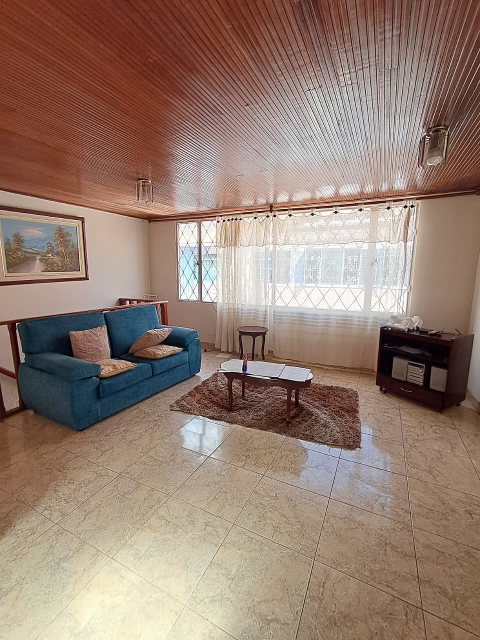 PRECIOSA CASA EN ENGATIVA