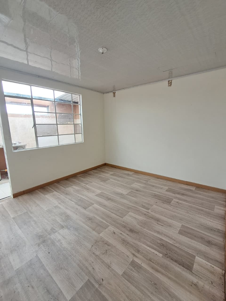 VENDO CASA EN LAS CRUCES