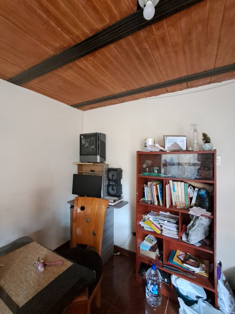VENDO CASA EN LAS CRUCES