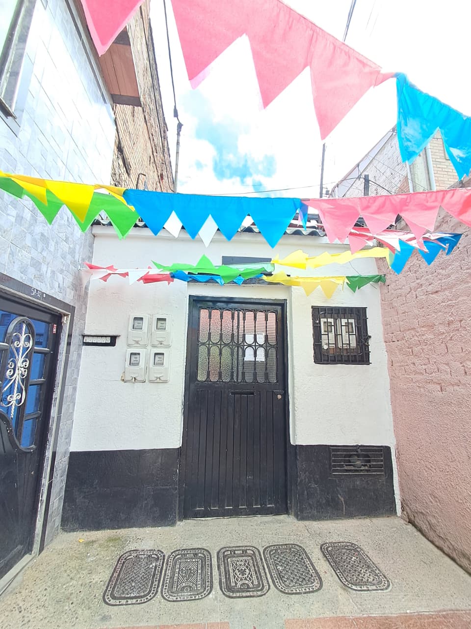 VENDO CASA EN LAS CRUCES