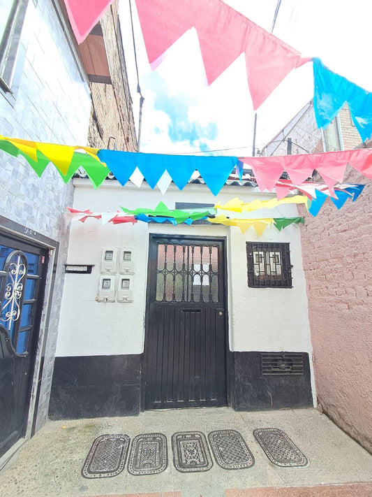 VENDO CASA EN LAS CRUCES