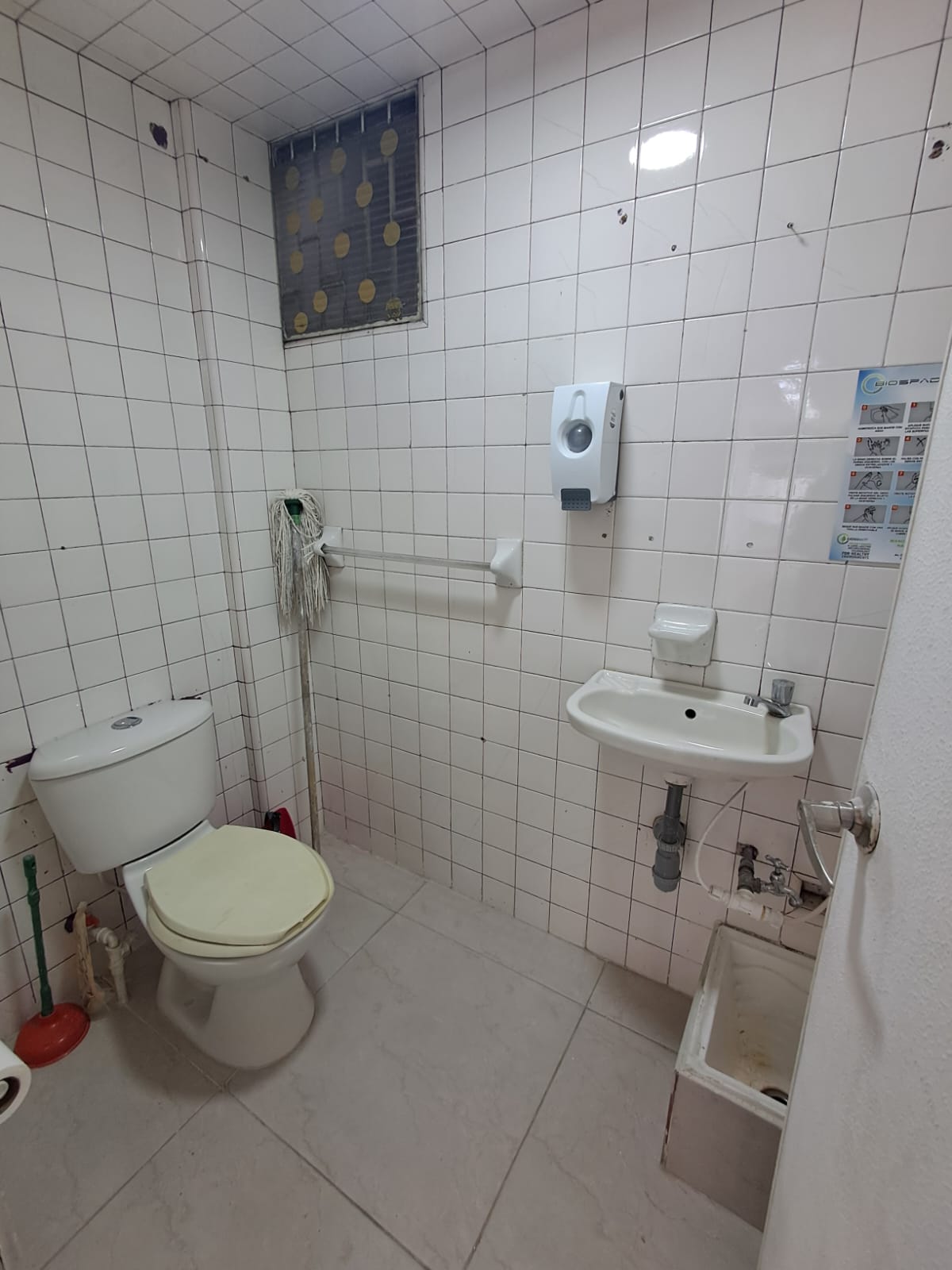 Lindo Local En Arriendo En El Chico